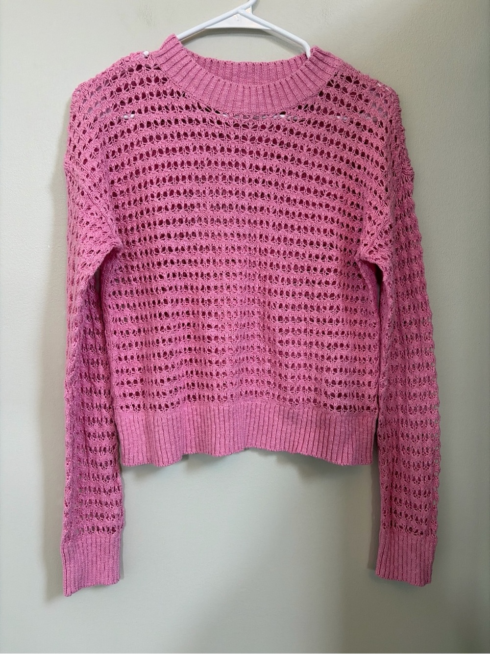 Open-Knit Crewneck Sweater in Pink